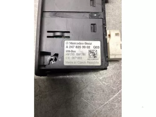 AUX/USB aansluiting-8227175 (21713523)