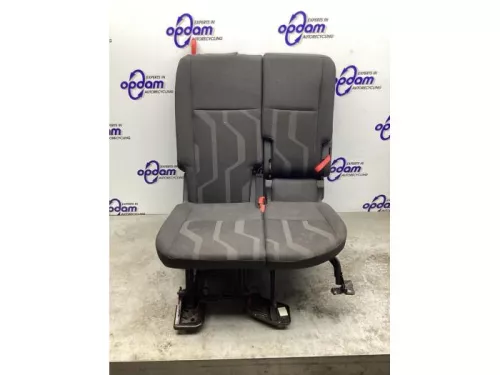 Bank rechts-voor-8141043