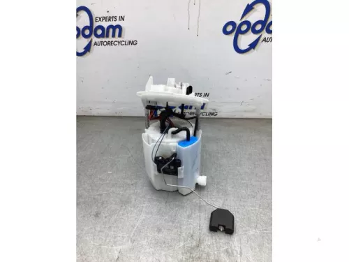 Benzinepomp-8296650