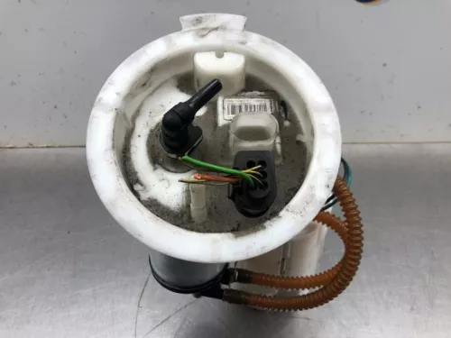 Benzinepomp-8167452 (20438733)