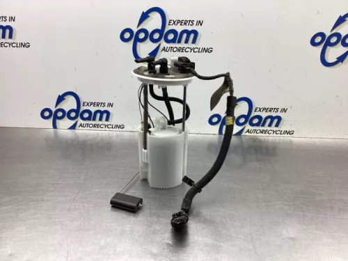 Benzinepomp-8091756