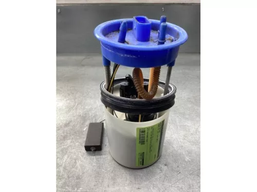 Benzinepomp-8106954