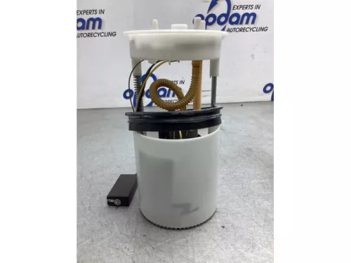 Benzinepomp-7987694