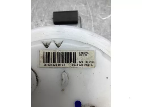 Benzinepomp-6902090 (17989889)