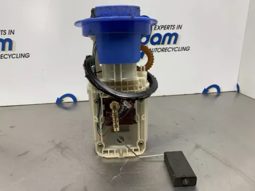 Benzinepomp-8289758