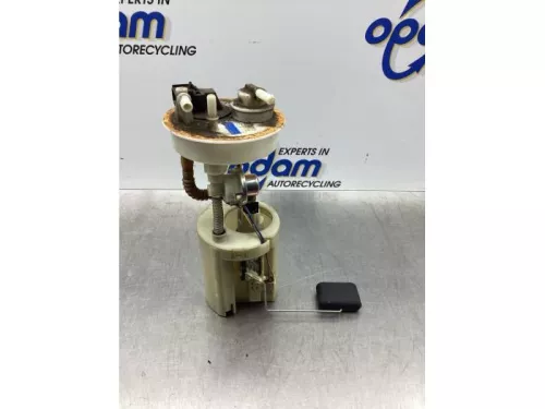 Benzinepomp-7864261
