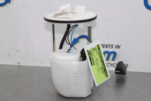 Benzinepomp-5524063 (15558425)
