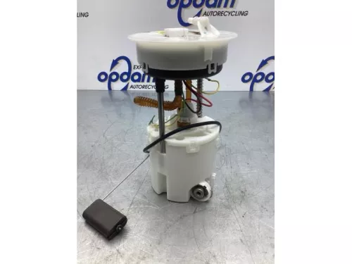 Benzinepomp-7610031