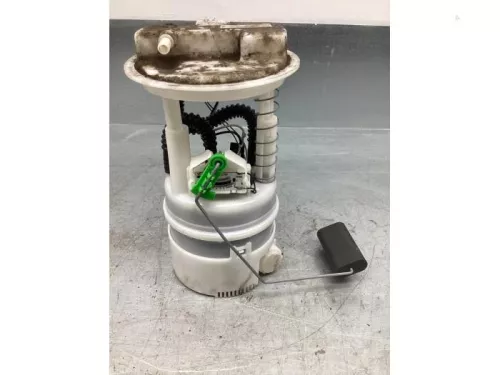Benzinepomp-7745212