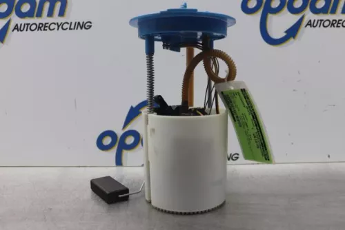 Benzinepomp-7612105