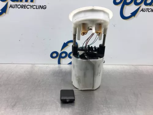 Benzinepomp-6725426