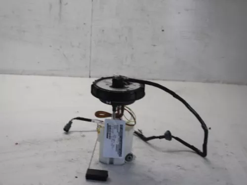 Benzinepomp-7589800 (12142195)