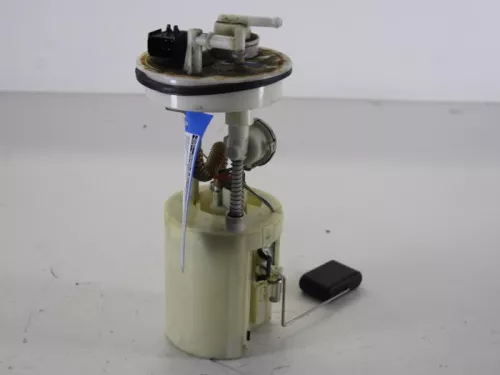 Benzinepomp-7890598