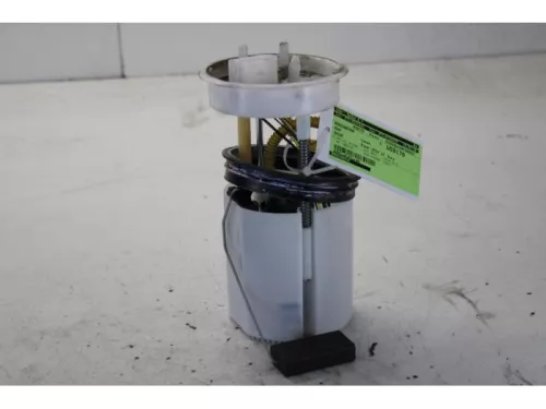 Benzinepomp-7878924 (13211199)