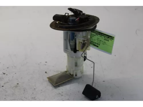 Benzinepomp-7878374