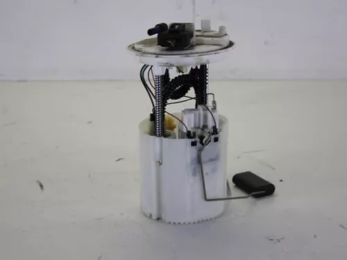 Benzinepomp-7884721