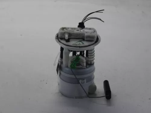 Benzinepomp-7879209