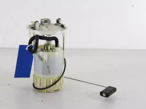 Benzinepomp-7890654