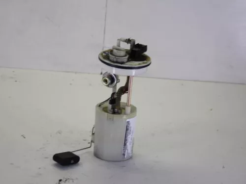 Benzinepomp-7884117