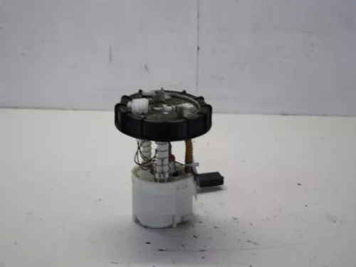 Benzinepomp-7882886