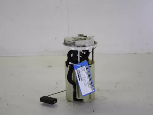 Benzinepomp-7618695