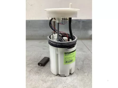 Benzinepomp-8190690 (21532244)