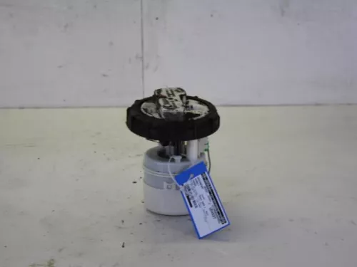 Benzinepomp-7882605