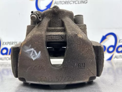 Remklauw (Tang) rechts-voor-8362866