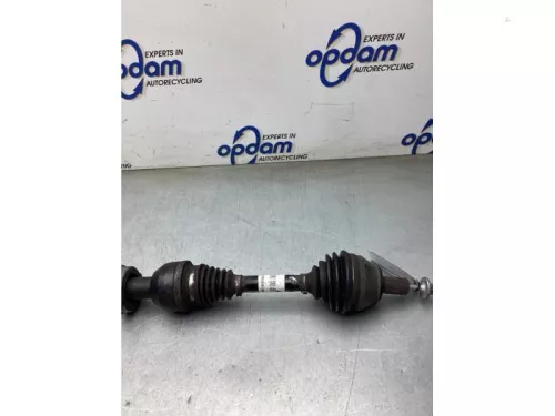 Aandrijfas rechts-voor-8354937