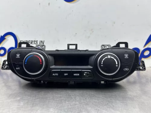 Kachel Bedieningspaneel-8360069