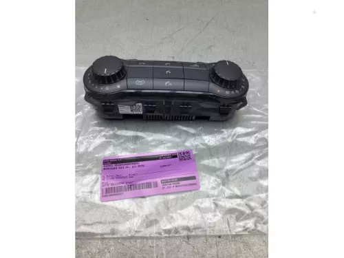 Kachel Bedieningspaneel-8354608