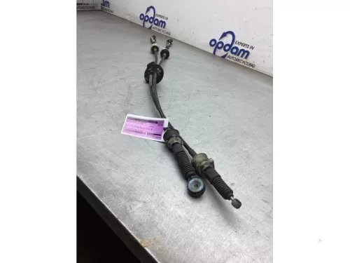 Versnellingsbak Bedieningskabel-8354608