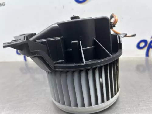 Kachel Ventilatiemotor-8297416