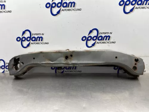 Bumperframe voor-8373764