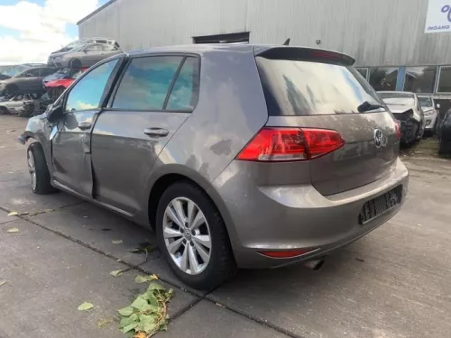 Achteras voorwielaandrijving-8378025