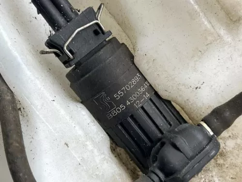 Ruitensproeiertank voor-8356556