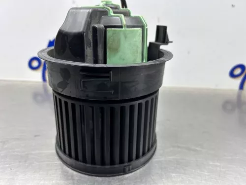 Kachel Ventilatiemotor-8379803