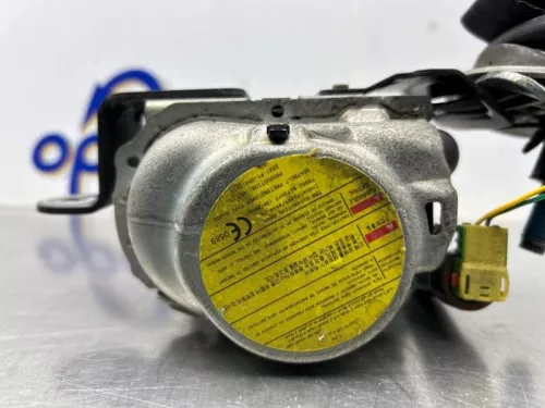 Veiligheidsgordel rechts-achter-8358984