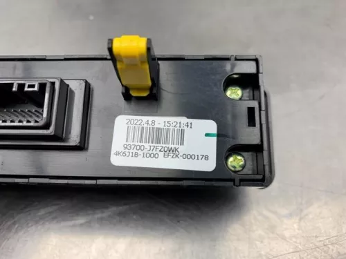 Schakelaar Koplamp Ihv-8083751