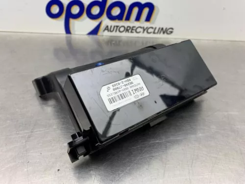 Antenne Versterker-8083751