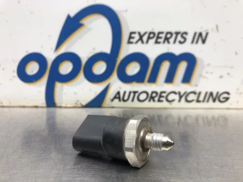 Brandstofdruk sensor-8066168 (20497907)