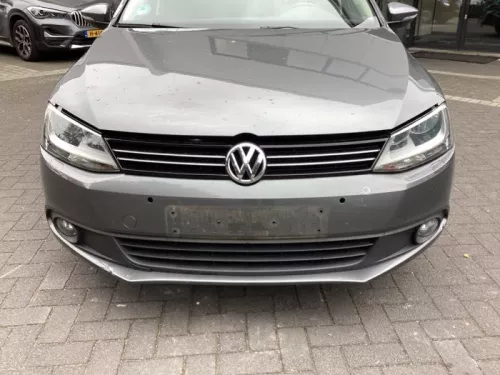 Voorbumper-8385303