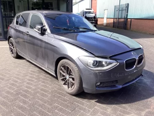 Draagarm rechts-voor-8177296