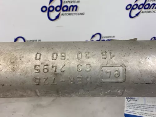 Uitlaat Middendemper-8364202