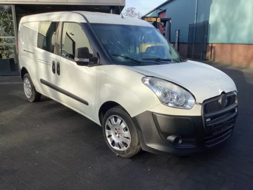 Fusee rechts-voor-8282260