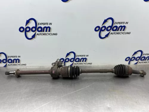 Aandrijfas rechts-voor-8289583