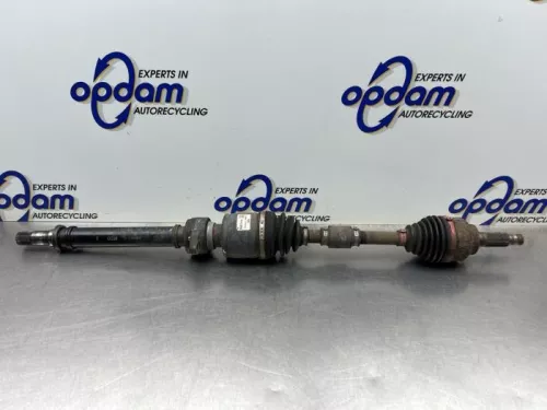 Aandrijfas rechts-voor-8377652