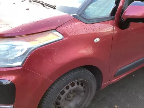 Scherm links-voor-8402461