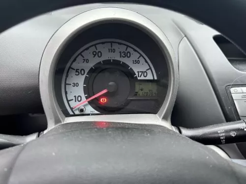 Kilometerteller KM-8403646