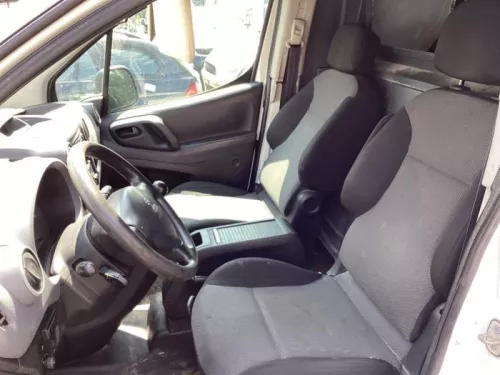 Veiligheidsgordel rechts-voor-8337935